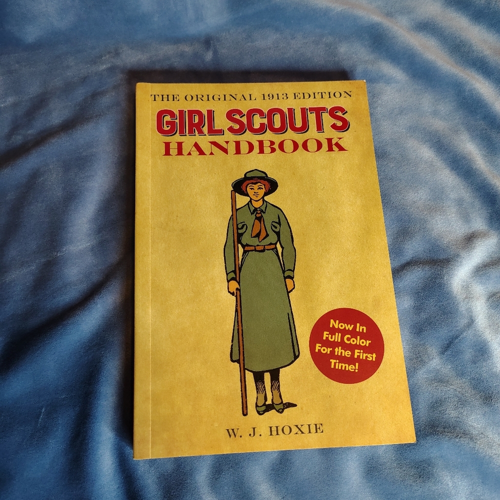 Nostalgic Remake 1920s Girl Scout Tin by Ashdon Farms & 1913 Full Color Handbook - Picture 10 of 12